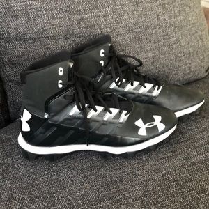 Under armor football cleats size 10